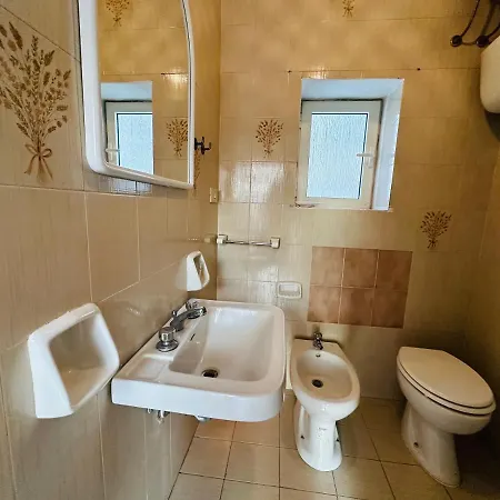 Apartment La Donzella - Immobilevante Ponza